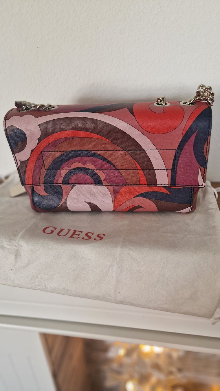 Guess Borse da donna: Guess Handtasche Damen Retro Style – Usato da Emmenbrücke venduto da graupersakatze 2
