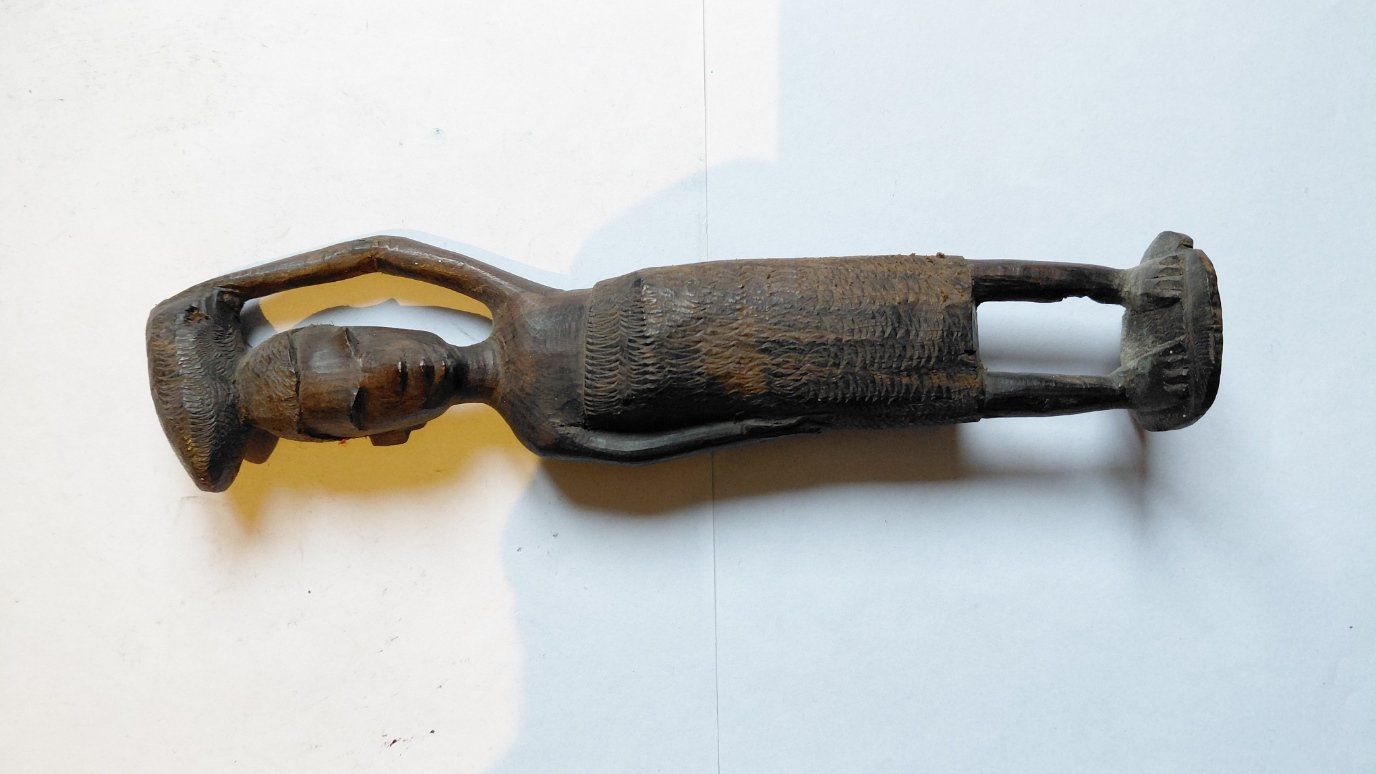 Figurines: Holzfigur – D'occasion à Gelterkinden par martinom