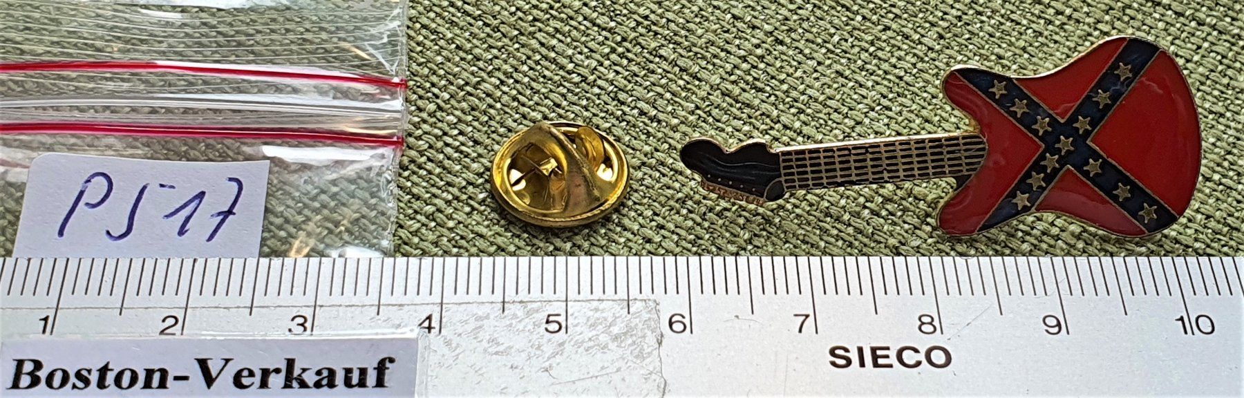 Placchette & Badge: P517 - Pin Gitarre – Usato da Reinach BL venduto da Boston-Verkauf 1