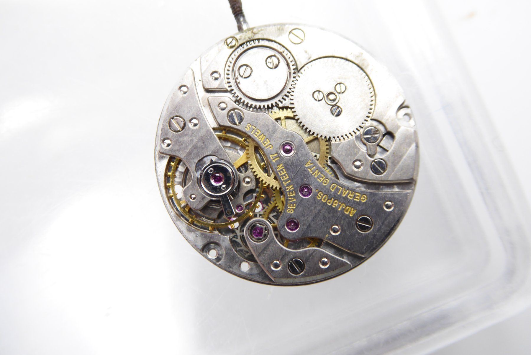 Orologi: Gerald Genta manual wind mouvement cal.21 FP – Usato da Geneve venduto da adr_xk6n 5