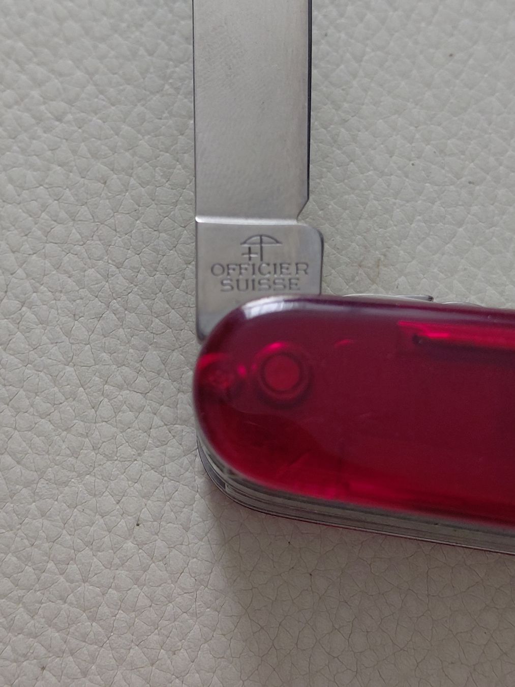 Victorinox Taschenmesser: Victorinox CyberTool M Ruby Top Zustand – Neu (gemäss Beschreibung) aus Belp von mar_76s8 3