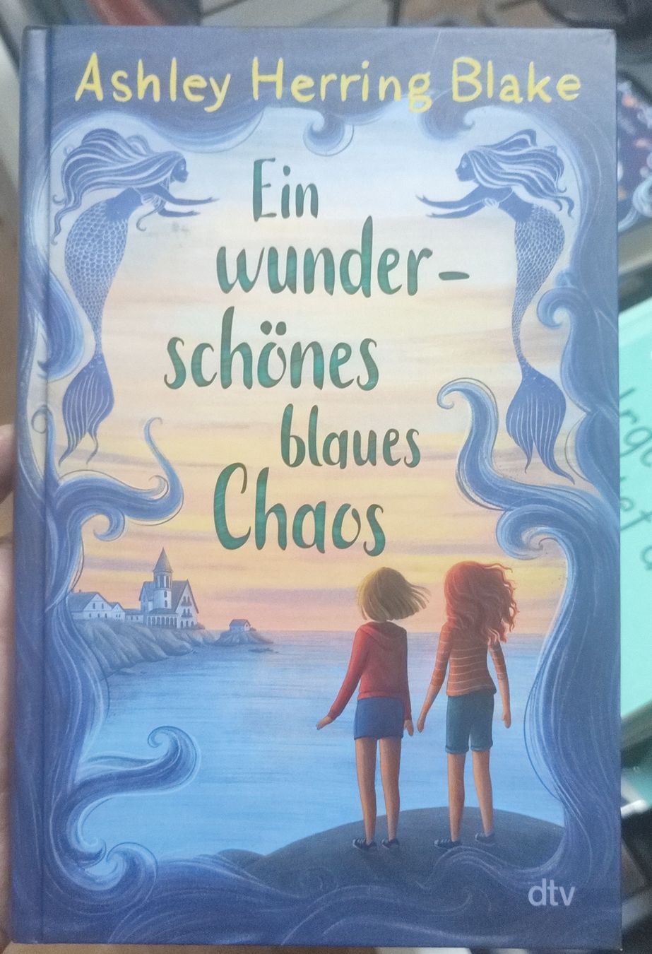 Libri: Jugendbuch: Ein wunderschönes blaues Chaos, Ashley Blake – Nuovo (secondo la descrizione) da Waltenschwil venduto da Bodensee84