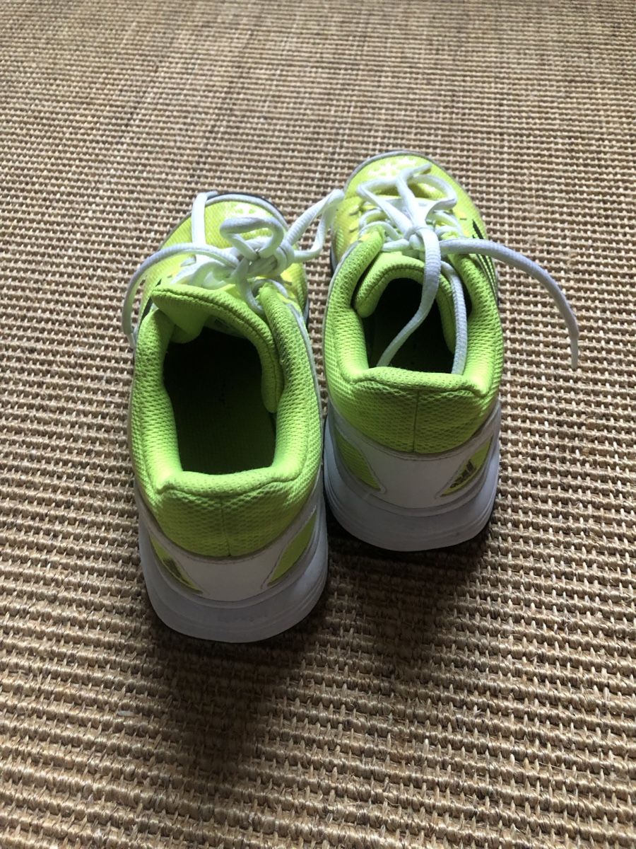 Adidas Scarpe per ragazzi: Adidas Turnschuhe Grösse 33 – Usato da Zürich venduto da EliseSchmitz 3