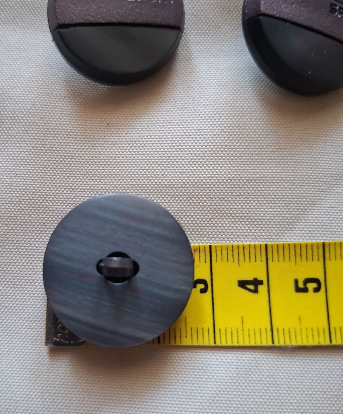 Bottoni: 10 Stück Sportknöpfe 27 mm. – Nuovo (secondo la descrizione) da Dietikon venduto da Hirschkopf 2