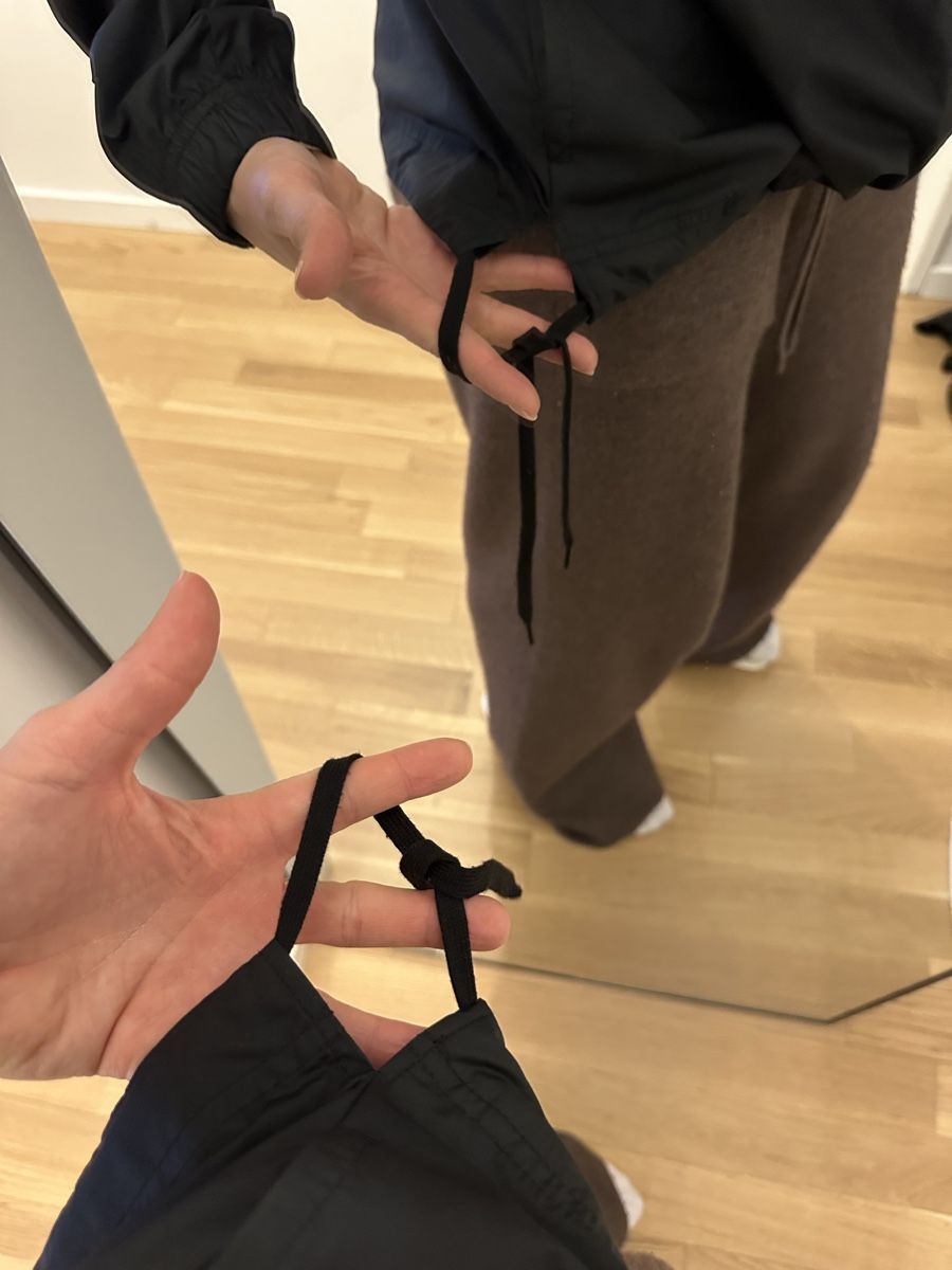 Nike Jacken: Nike Windjacke Größe S schwarz – Gebraucht aus Zürich von foo_gy2t 9