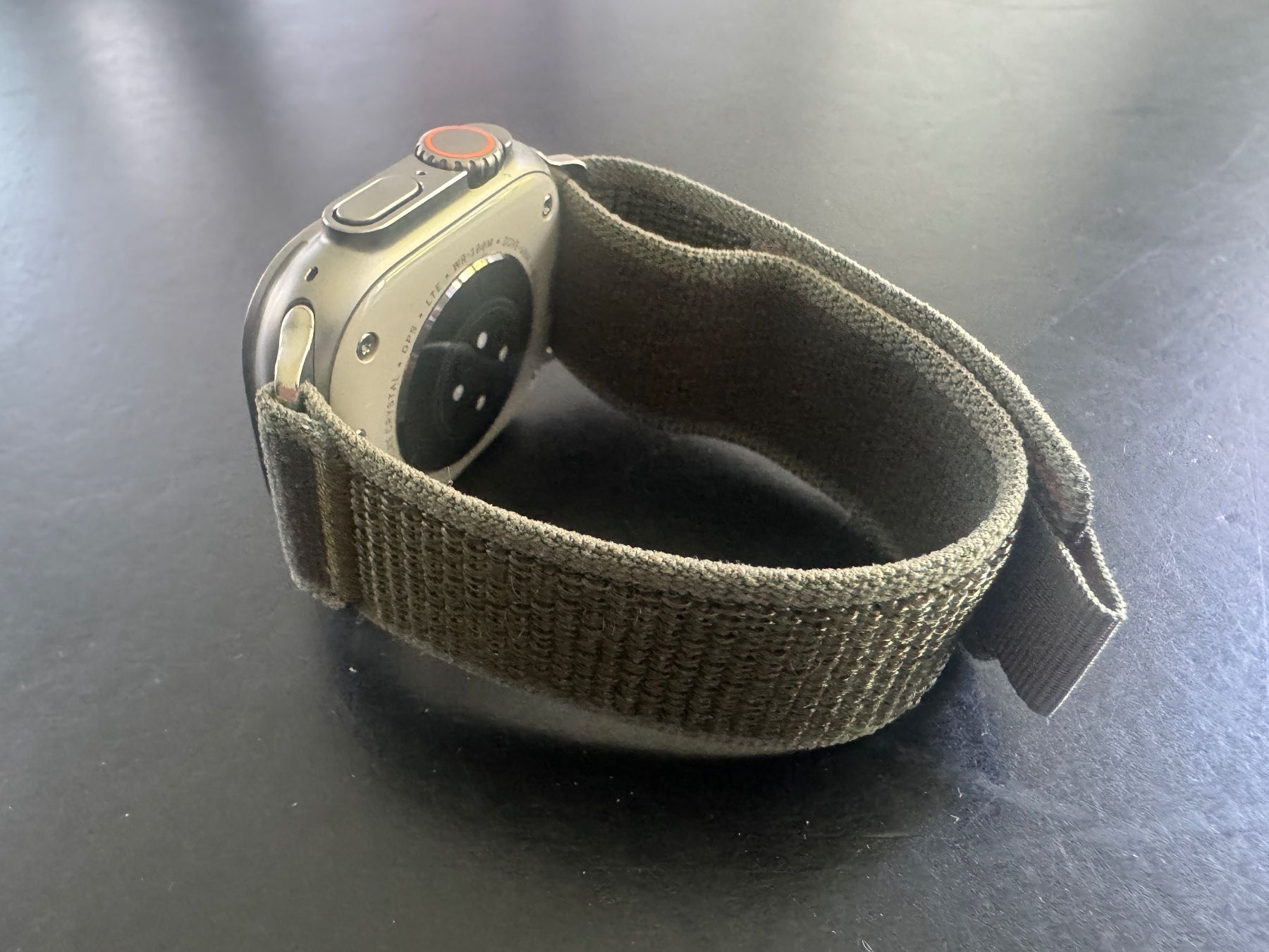 Apple Bracciali & Braccialetti: Apple Trail Loop Armband • 44/45/49 mm • olive – Usato da Bern venduto da SMNSCHTZ 2