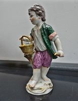 Meissen Gärtnerjunge mit Korb u. Flöte