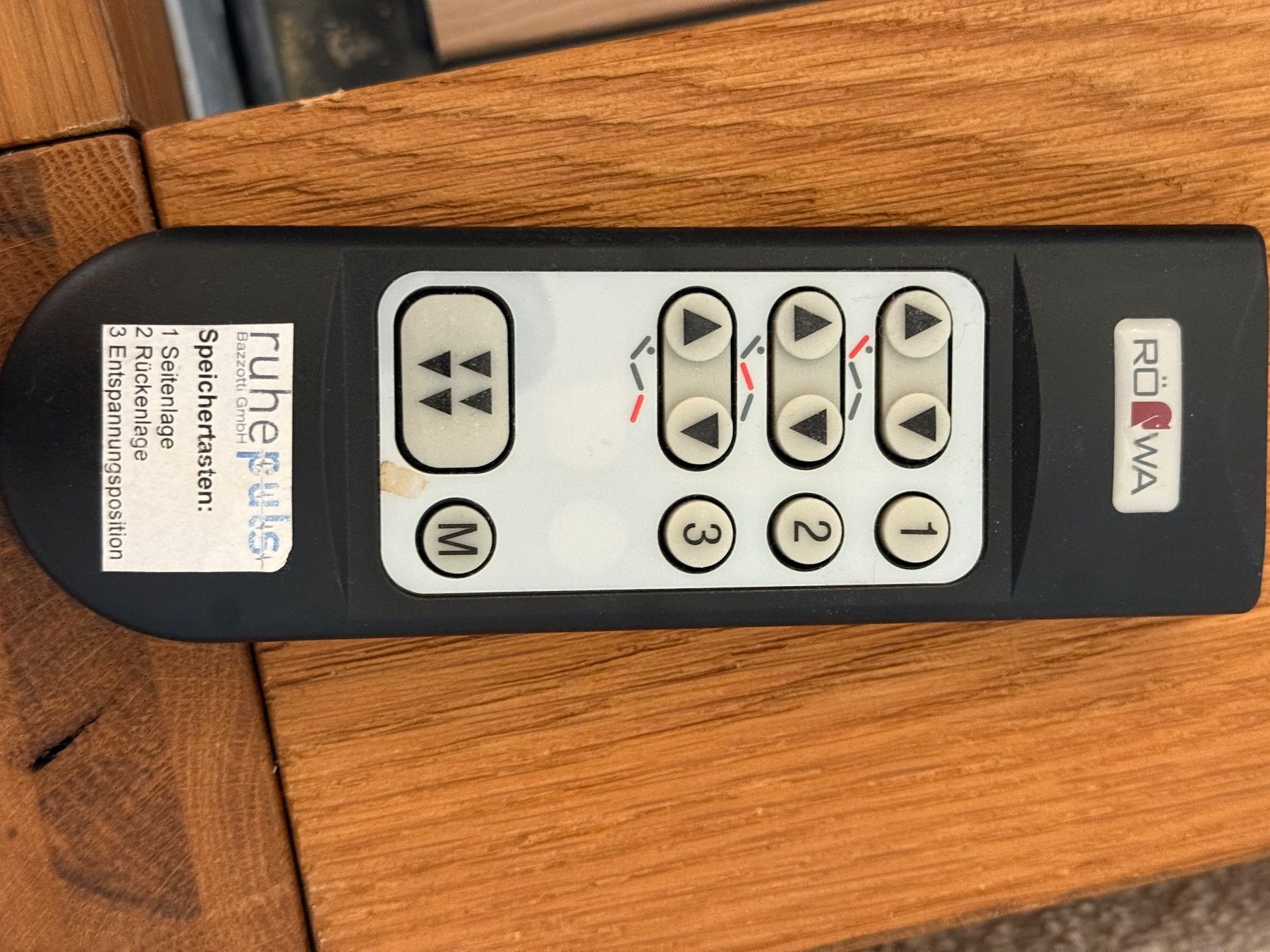 Betten: Elektrisches Bett mit Matratze – Gebraucht aus Benken ZH von mar_5d2w 2