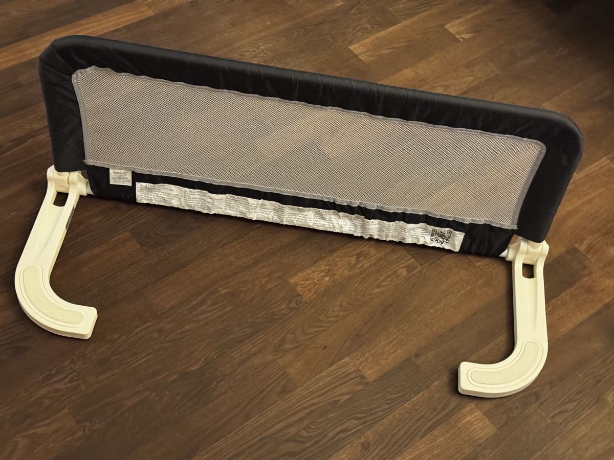 Box & Barriere di sicurezza: Safety 1st Bed Rail - Excellent Condition! – Usato da Adliswil venduto da nthomas_80