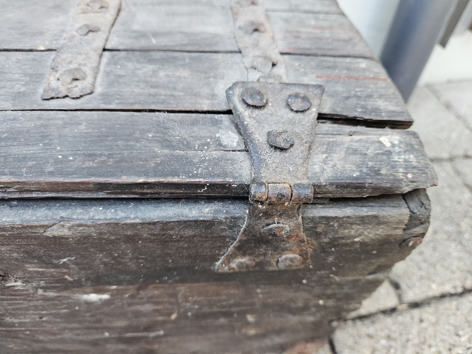 Cassapanche: truhe mittelalter – Difettoso da Schwellbrunn venduto da Omega-alpha 5