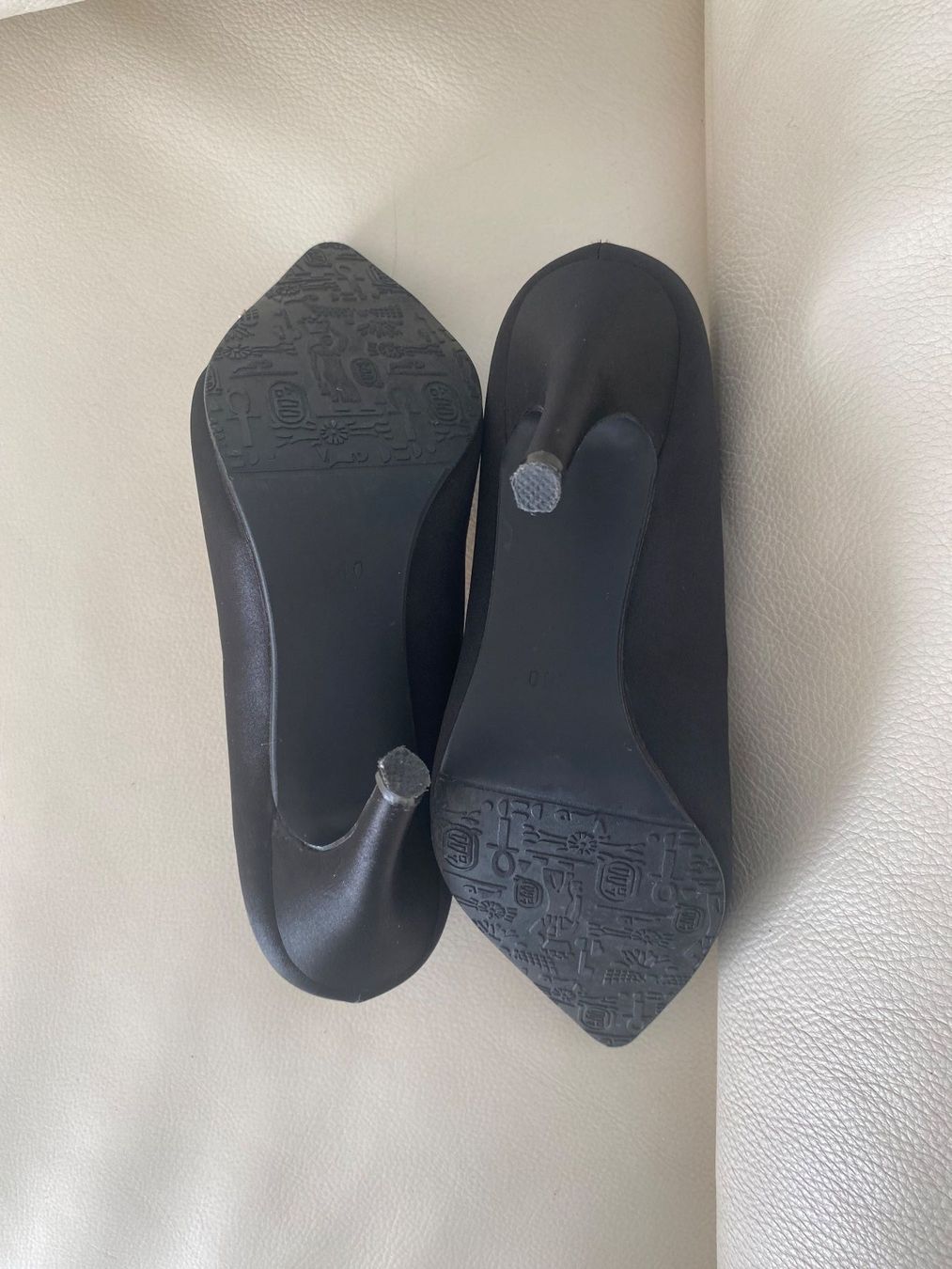 Scarpe da donna: Perfekter Auftritt mit diesem tollen Pumps mit Perlen, 38 – Nuovo e nell'imballaggio originale da Winkel venduto da ferrari2022 5
