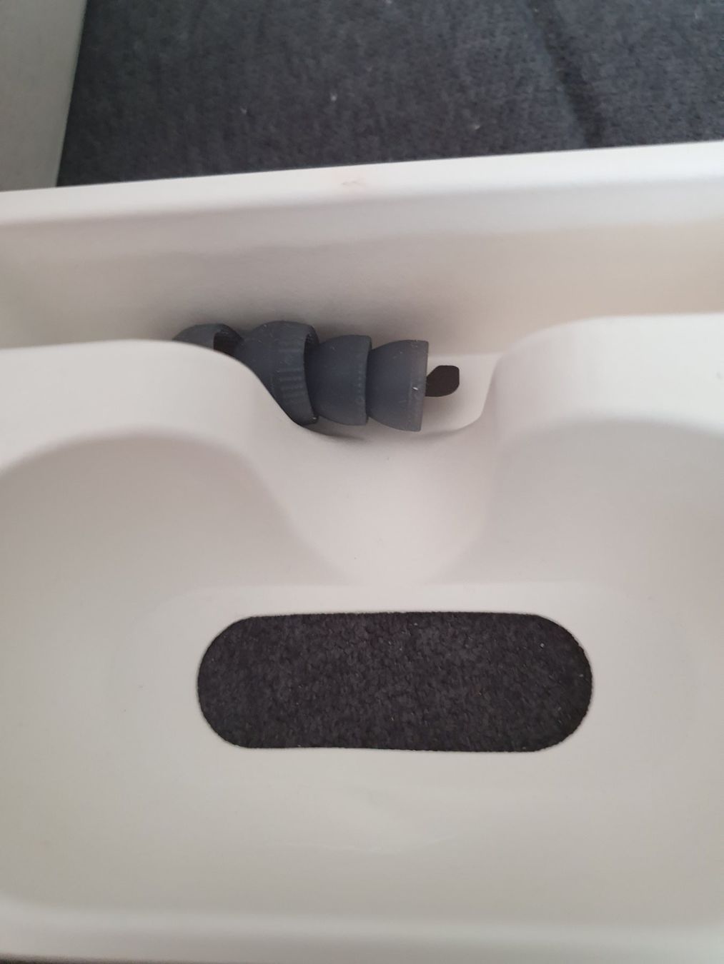 Sony Cuffie: Sony Kopfhörer ohne Kabel – Usato da Klingnau venduto da Fee1960 2