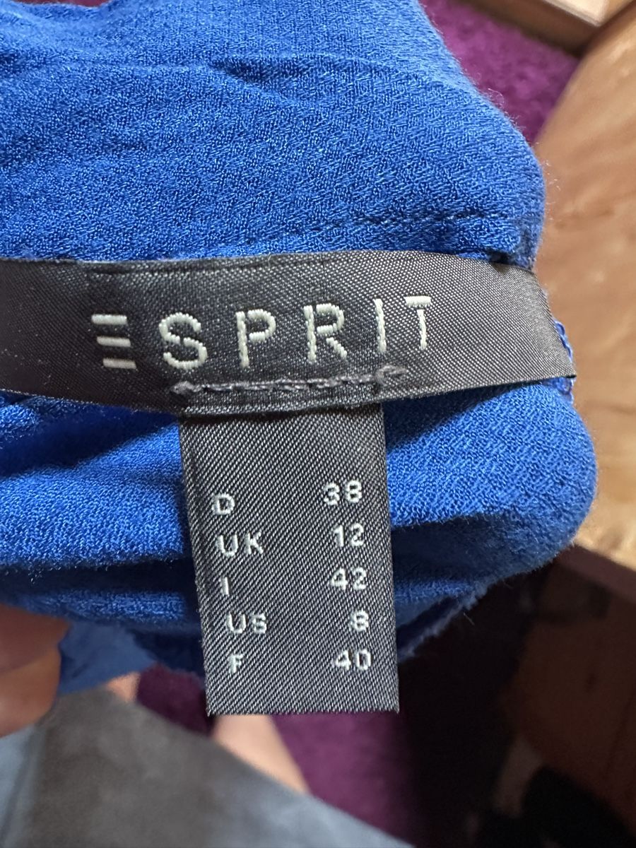 Esprit Top: Top von Esprit – Usato da Donat venduto da troja007 2