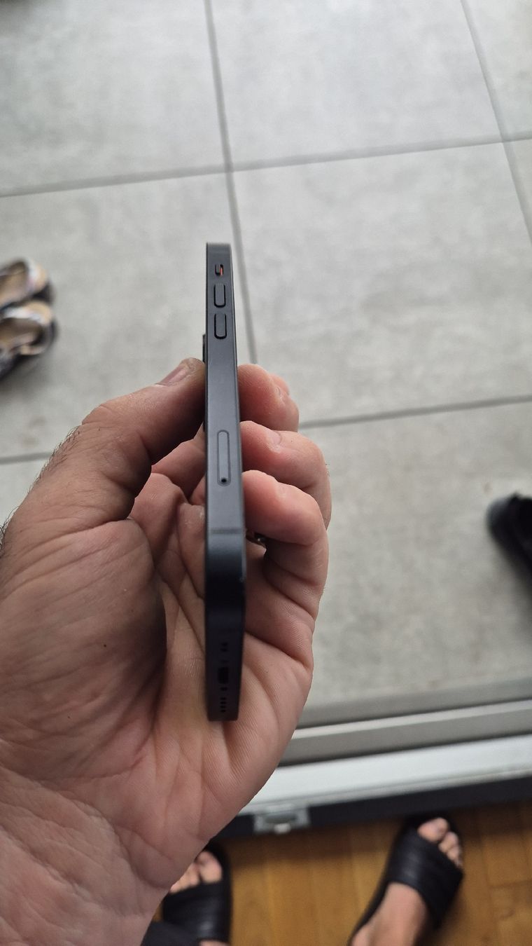 Apple Telefoni cellulari / Smartphones: Iphone 13 Mini 128gb – Nuovo (secondo la descrizione) da Glis venduto da sin_rqh6 5