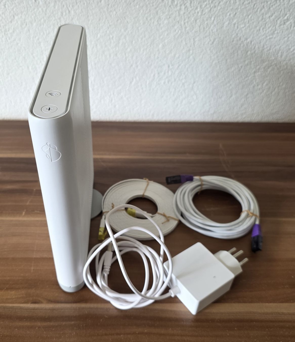 Swisscom Modems & Router: Internet-Box 5 Swisscom – Gebraucht aus Burgdorf von zay_2g8c