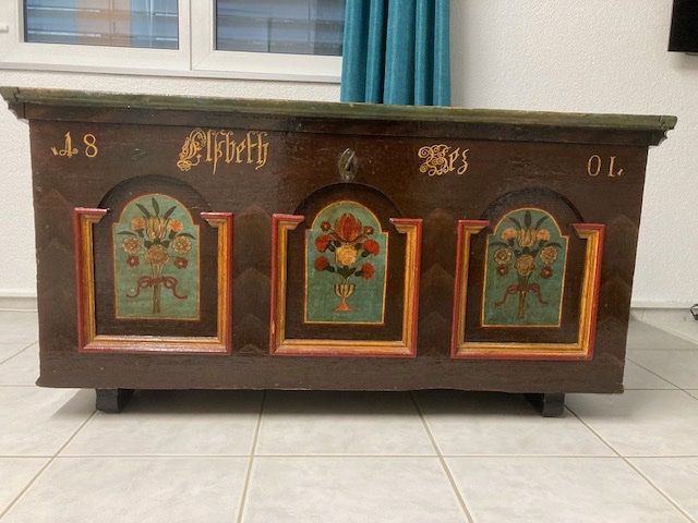 Truhen: Truhe antik von 1801 – Gebraucht aus Kappelen von Beat6166