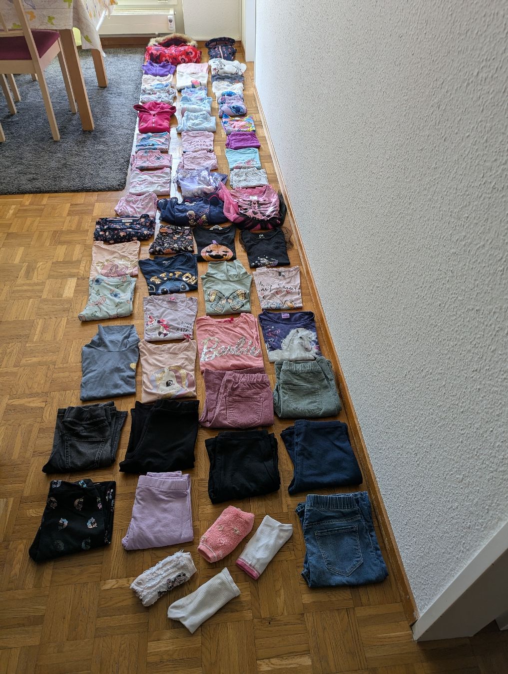 C&A Kleiderpakete & -sets: Mädchen Kleiderset Grösse 134-140 – Gebraucht aus Lengnau AG von sus_znf9
