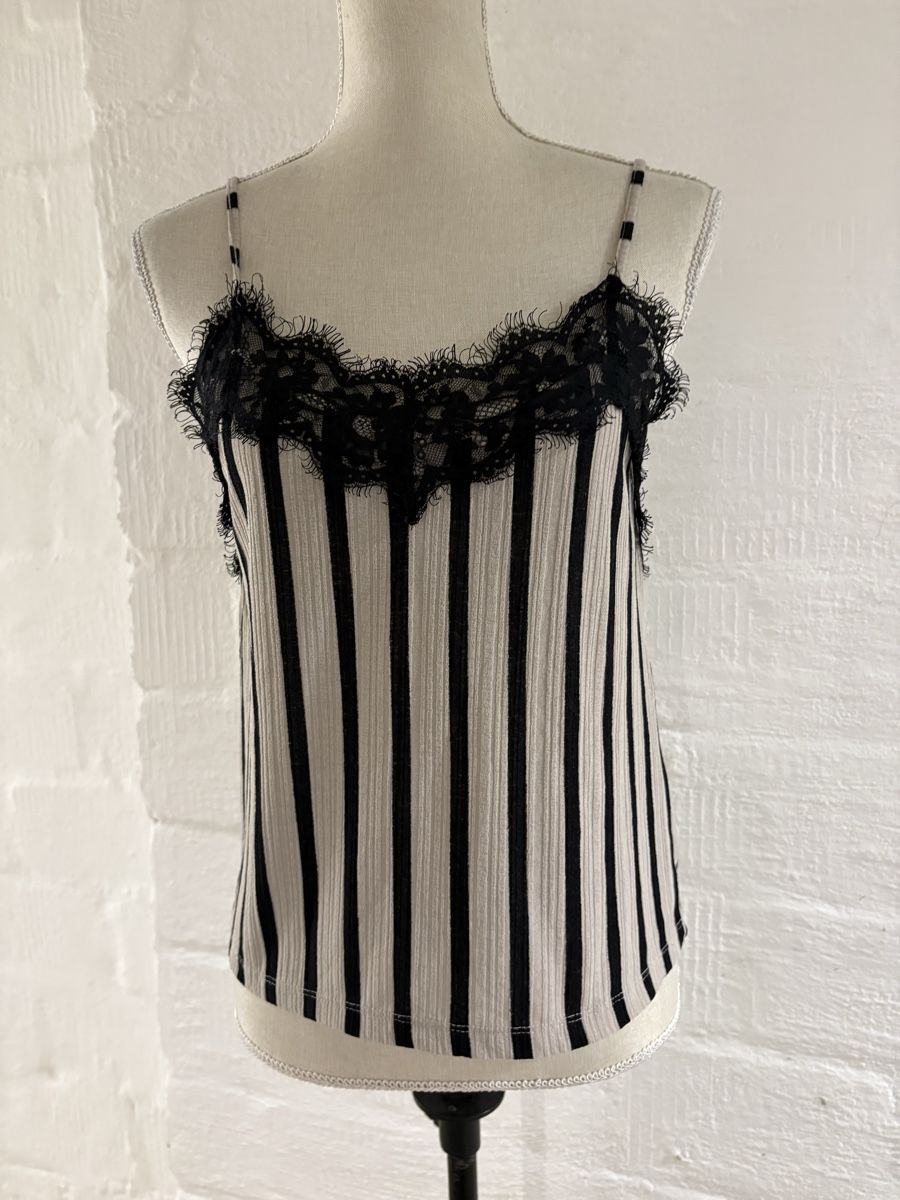 Zara T-shirt: Damen T-Shirts,Gr.S;Zara,N.Yorker  – Usato da Winterthur venduto da Nena222 5