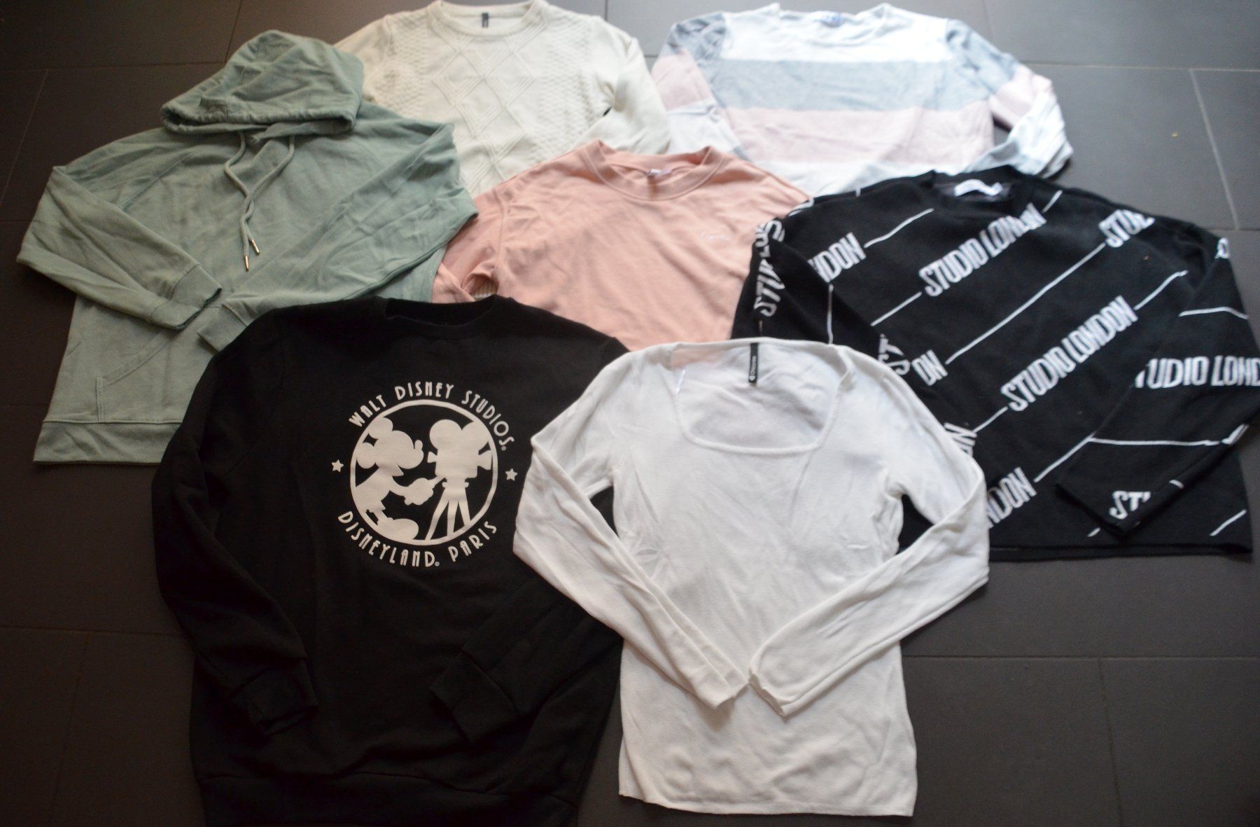 Pullover & Sweatshirts: 7 x Pullover / pull M/L – Gebraucht aus Collonges von arashee 3