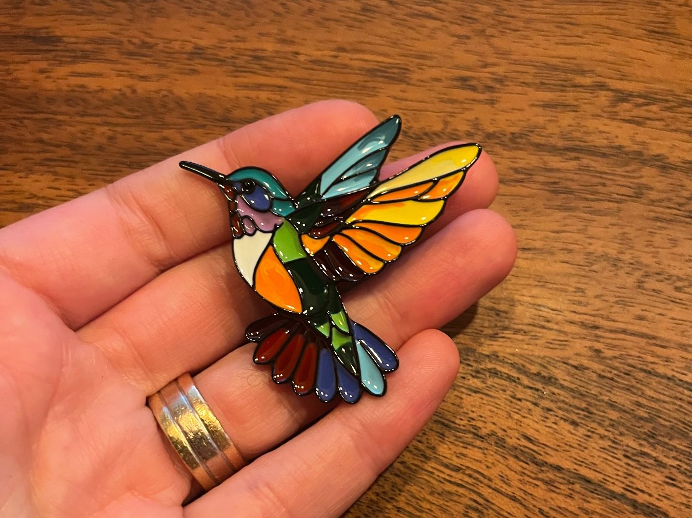Spille & Fermagli: Bunte Kolibri Brosche – Nuovo e nell'imballaggio originale da Gams venduto da Mariawicca 4