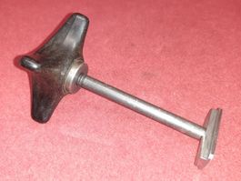 Befestigungsschraube / Sterngriff für Schaublin Kreuzsupport