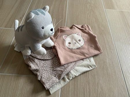 neues Baby Geschenk Set Gr. 62 "Büsi"
