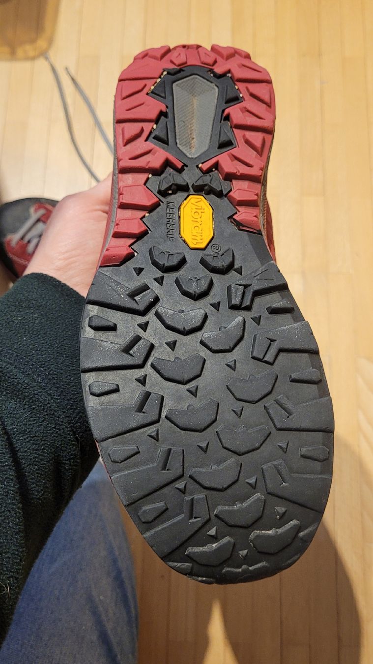 Scarpe da donna: Wanderschuhe Asolo Gr. 37.5 goretex – Usato da Magden venduto da FraMali76 1