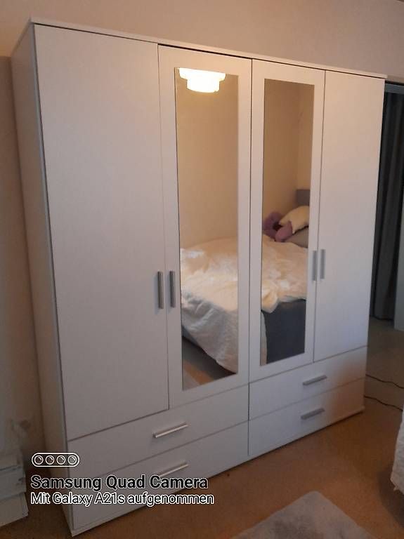 Schränke: Kinderzimmer Schrank – Gebraucht aus Biel/Bienne von ros_8r9j 1