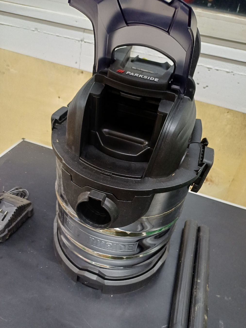Parkside Staubsauger & Zubehör: Parkside Akkusauger – Defekt aus Wangenried von Recycler94 3