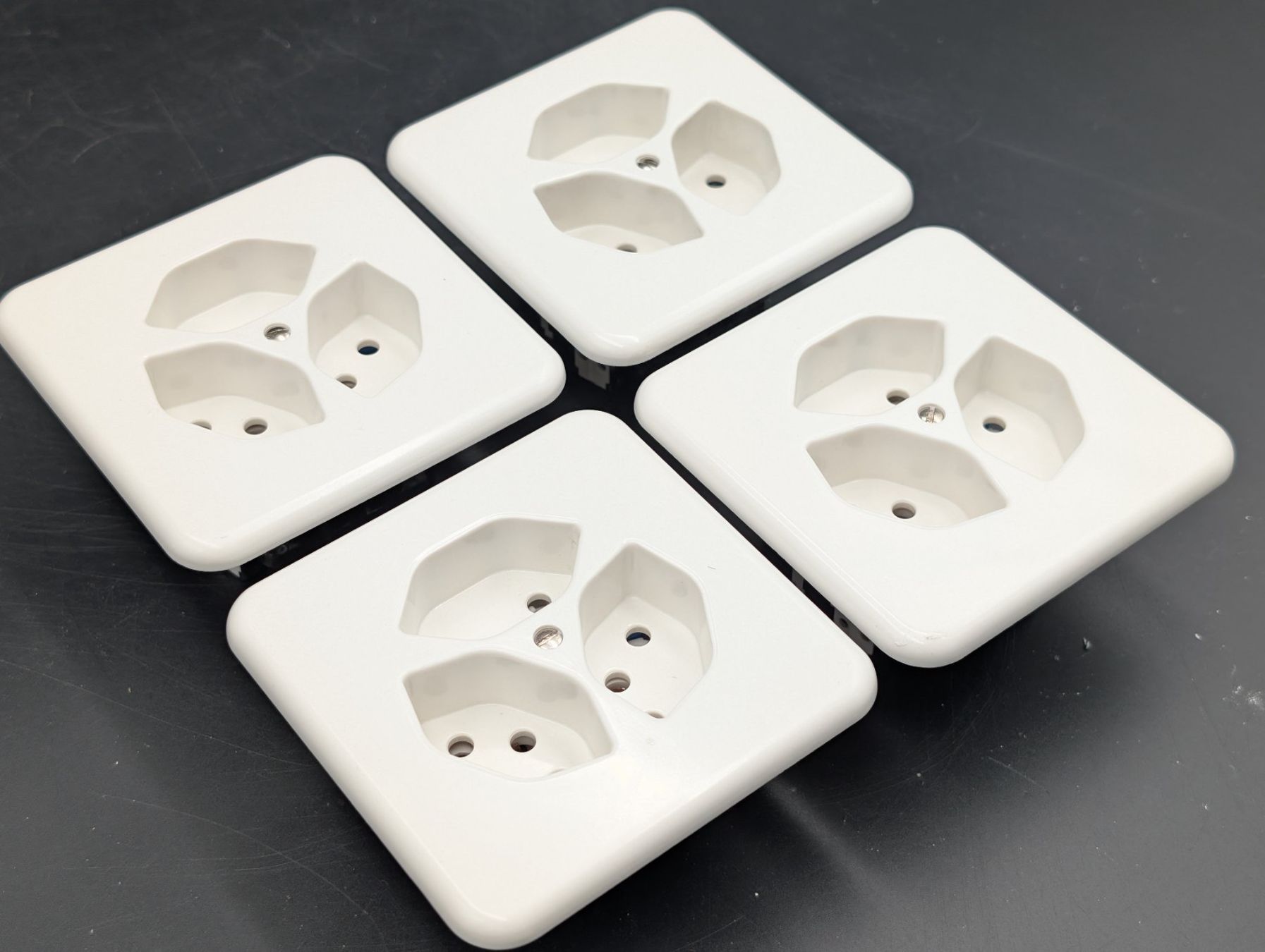 Feller Stecker: Feller Standard Set 4 Stück 3xT13 – Gebraucht aus Winterthur von Hint17 2