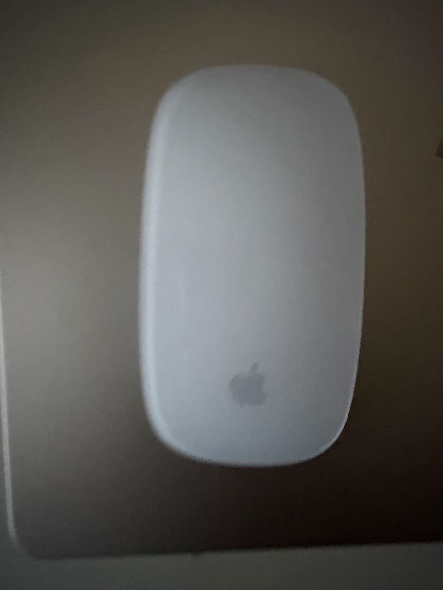 Apple Notebooks: Macbook Air 2024 (preis vhb) – Neu (gemäss Beschreibung) aus Horgen von gia_jws8 6