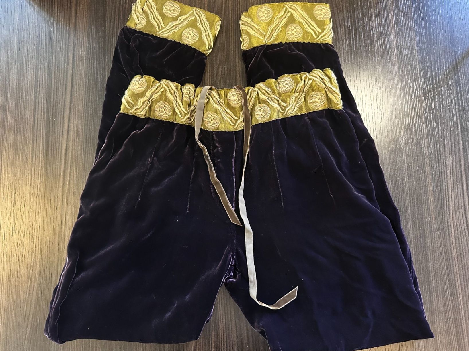Pantaloni: VOYAGE - Set 2 Pant - Vintage – Usato da Lugano venduto da LudovicoSwiss
