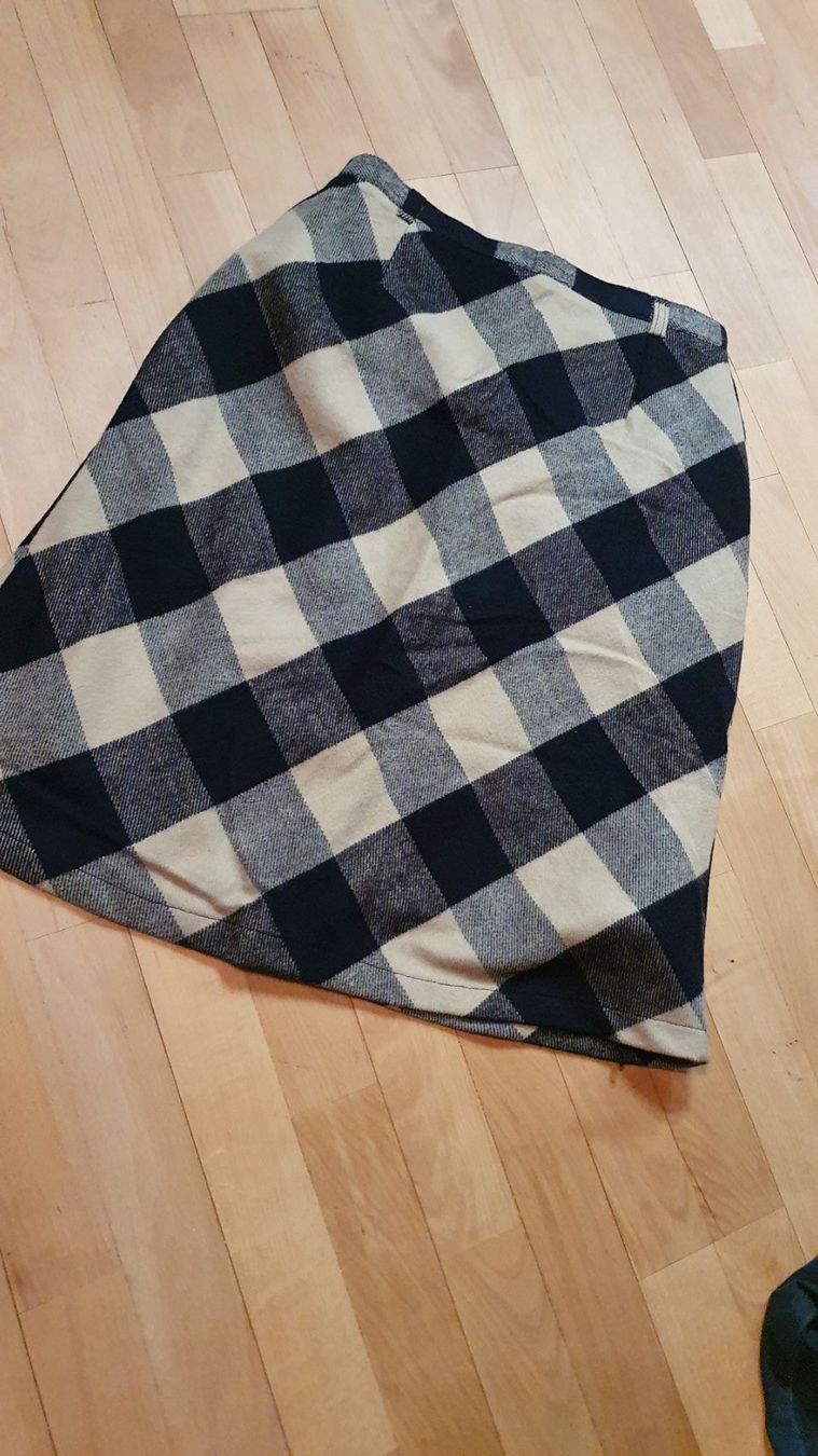 Röcke: Schicker Karo Schwarz Beige Gr. 36/38 Herbst – Gebraucht aus Wald ZH von CapLux 1