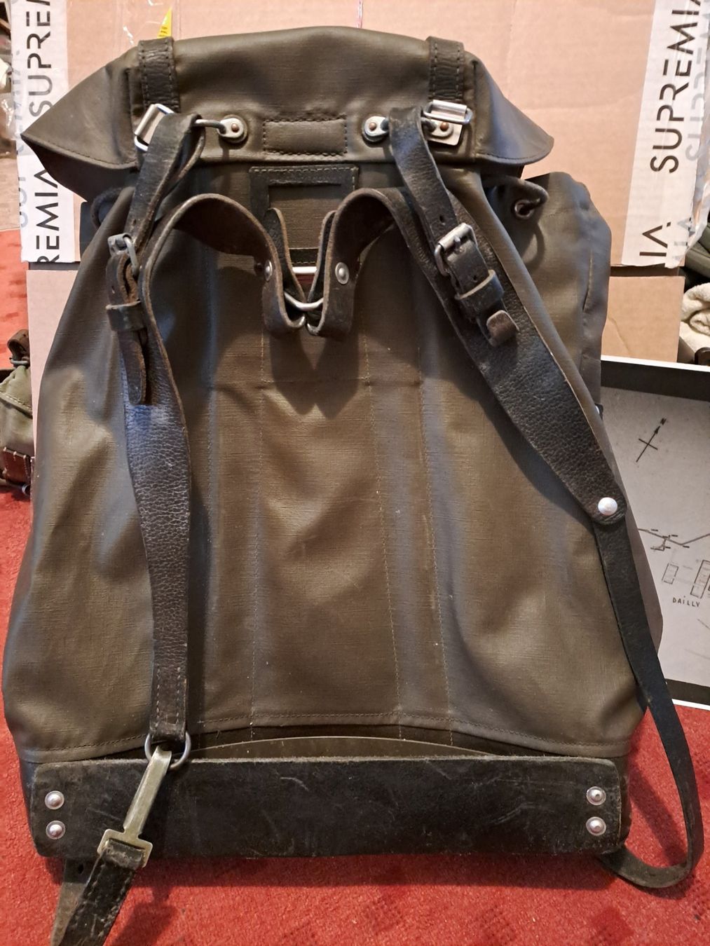 Schweizer Armee Zaini: Militär Rucksack – Usato da St.Gallen venduto da Infanteriewerk