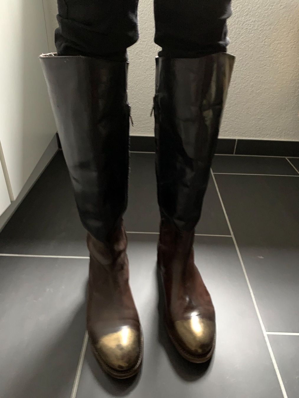 Damenschuhe: Stiefel Leder NEU Gr 37 Preventi – Gebraucht aus Oberweningen von Jogi2