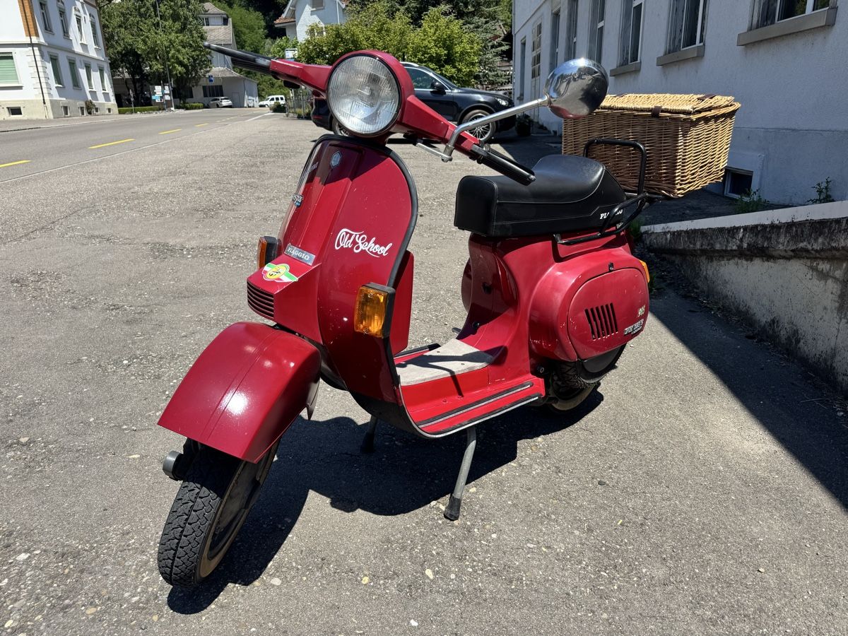 Piaggio Strada: Piaggio Vespa PK 125 s Automatica, Bj. 1985 – Usato da Schönenberg TG venduto da Rotschi31