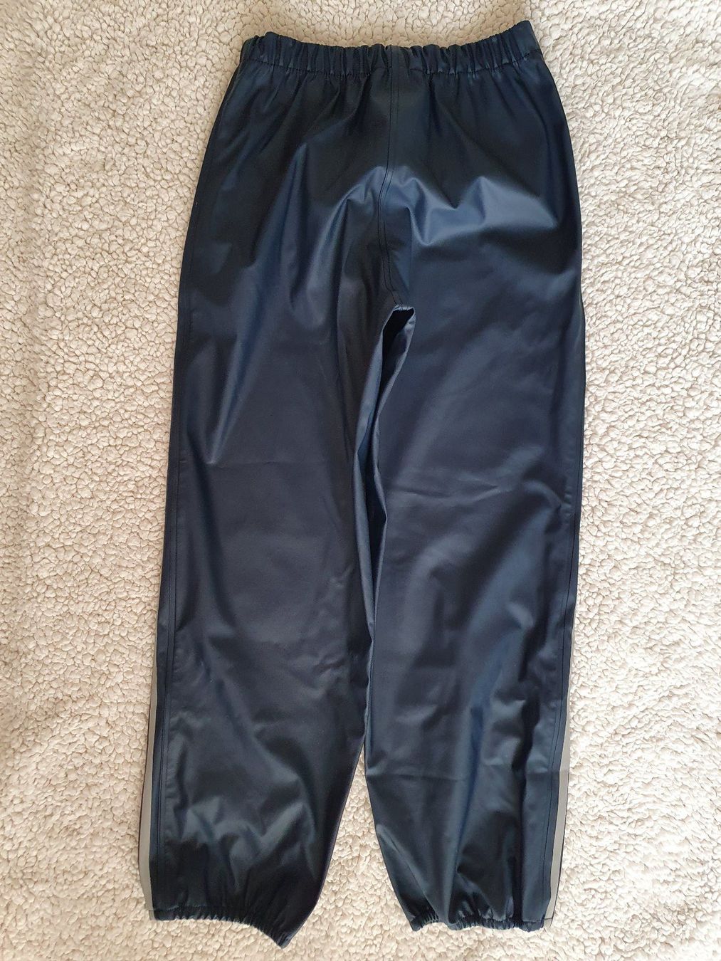Reima Hosen: Regenhose Gr.140 /REIMA – Gebraucht aus Neunkirch von M.Costa1 4