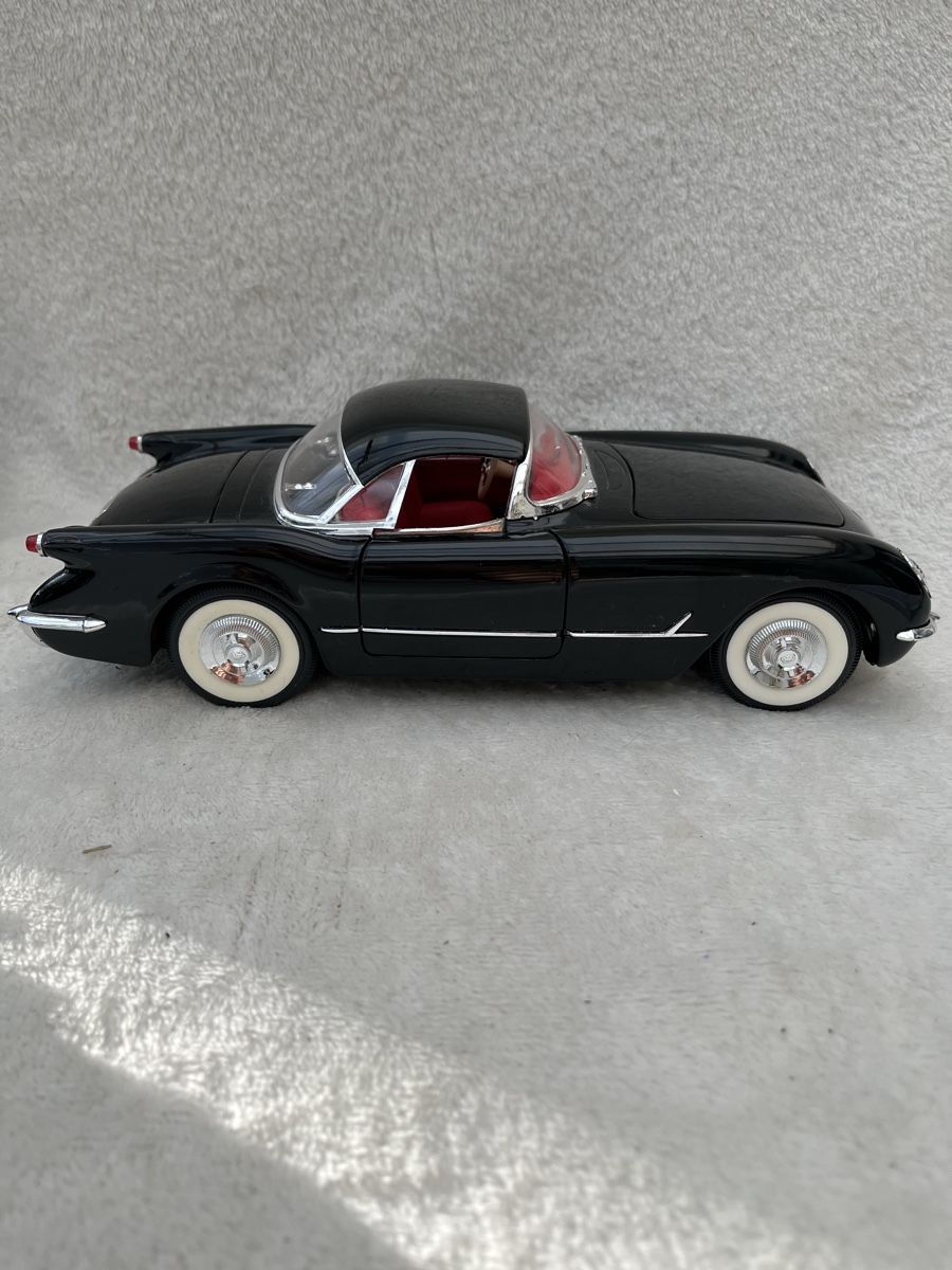 Chevrolet Modellini d'auto: Chevrolet Corvette 1954 – Nuovo (secondo la descrizione) da Oberweningen venduto da mer_2yn9 4