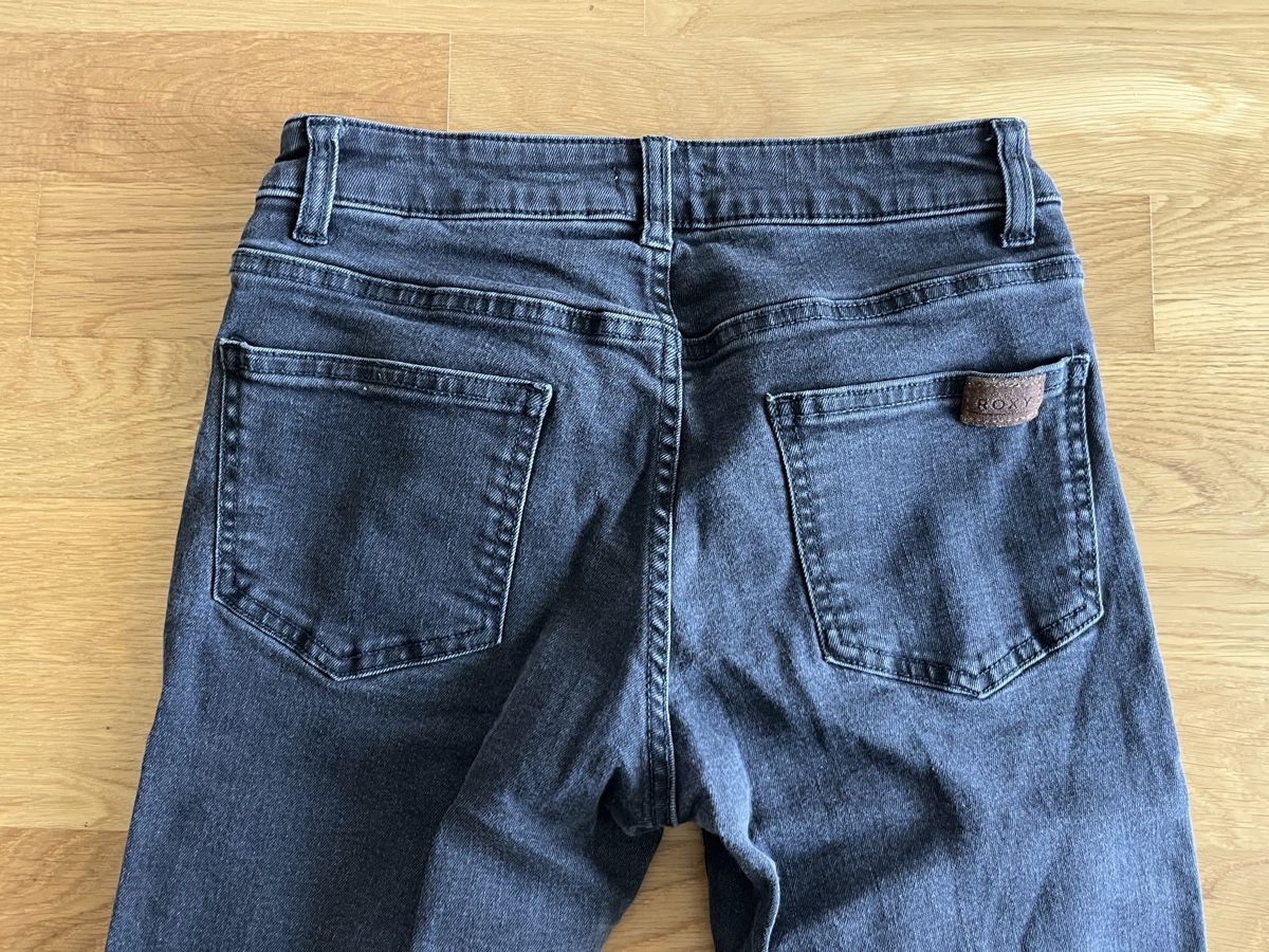 Roxy Jeans: Roxy Skinny Jeans, Grau, Grösse 26 – Usato da Frauenfeld venduto da heyLani 3