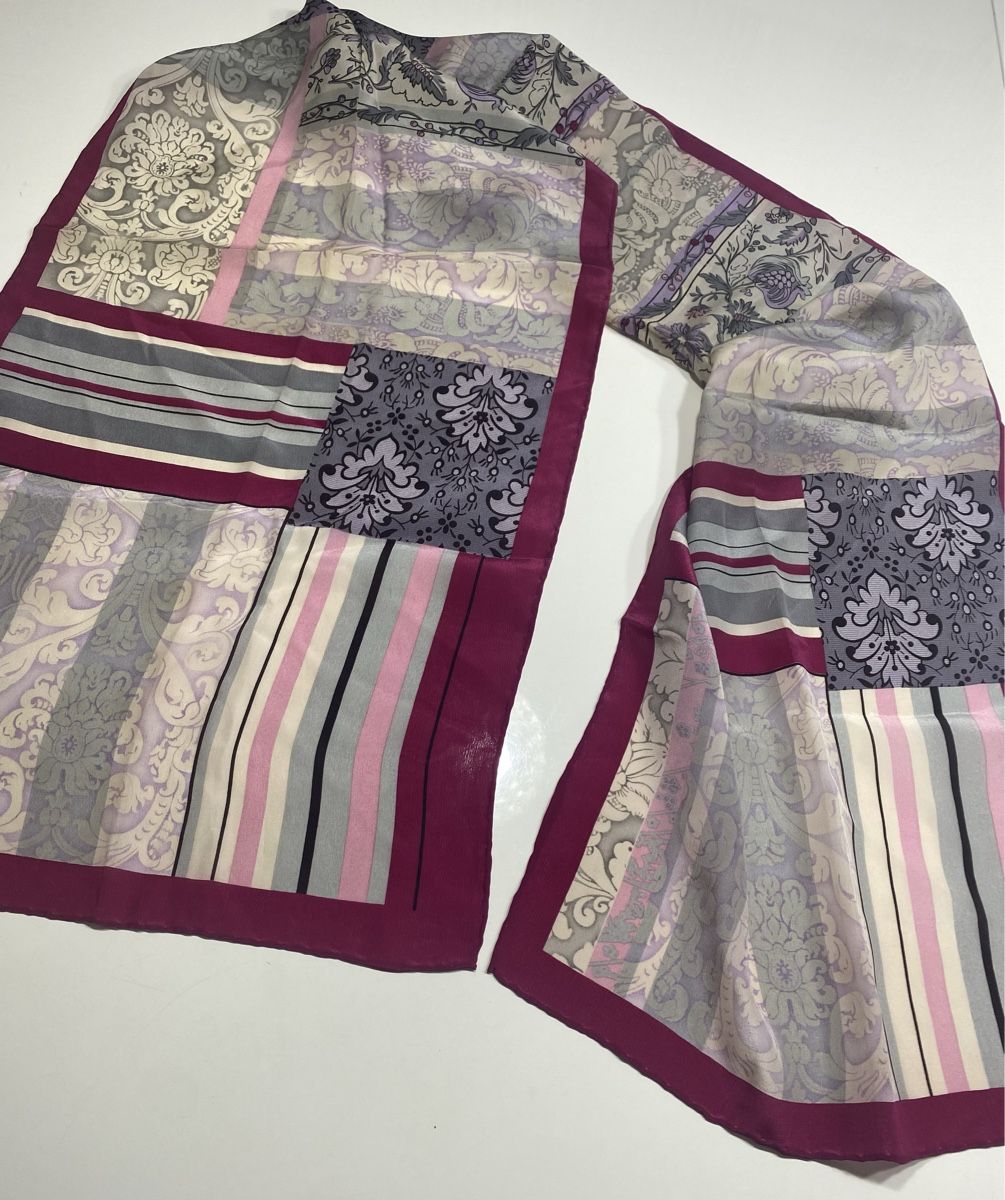 Foulard & Sciarpe: Seiden Schal 🌸 – Usato da Opfikon venduto da Luis144
