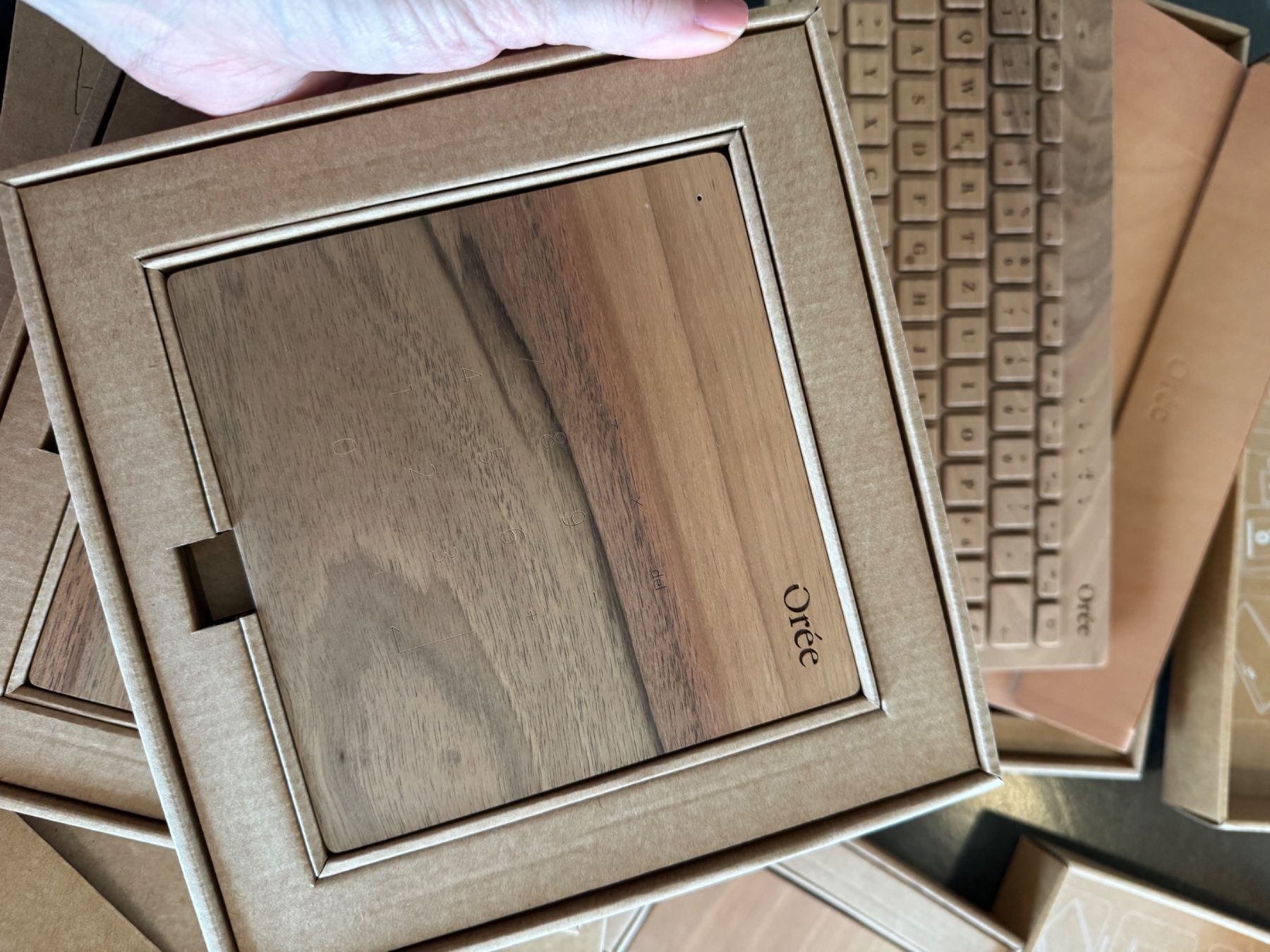 Tastiere: Tastatur(en) / Trackpad - Orée – Nuovo e nell'imballaggio originale da Pfäffikon SZ venduto da angelica_sauter 3