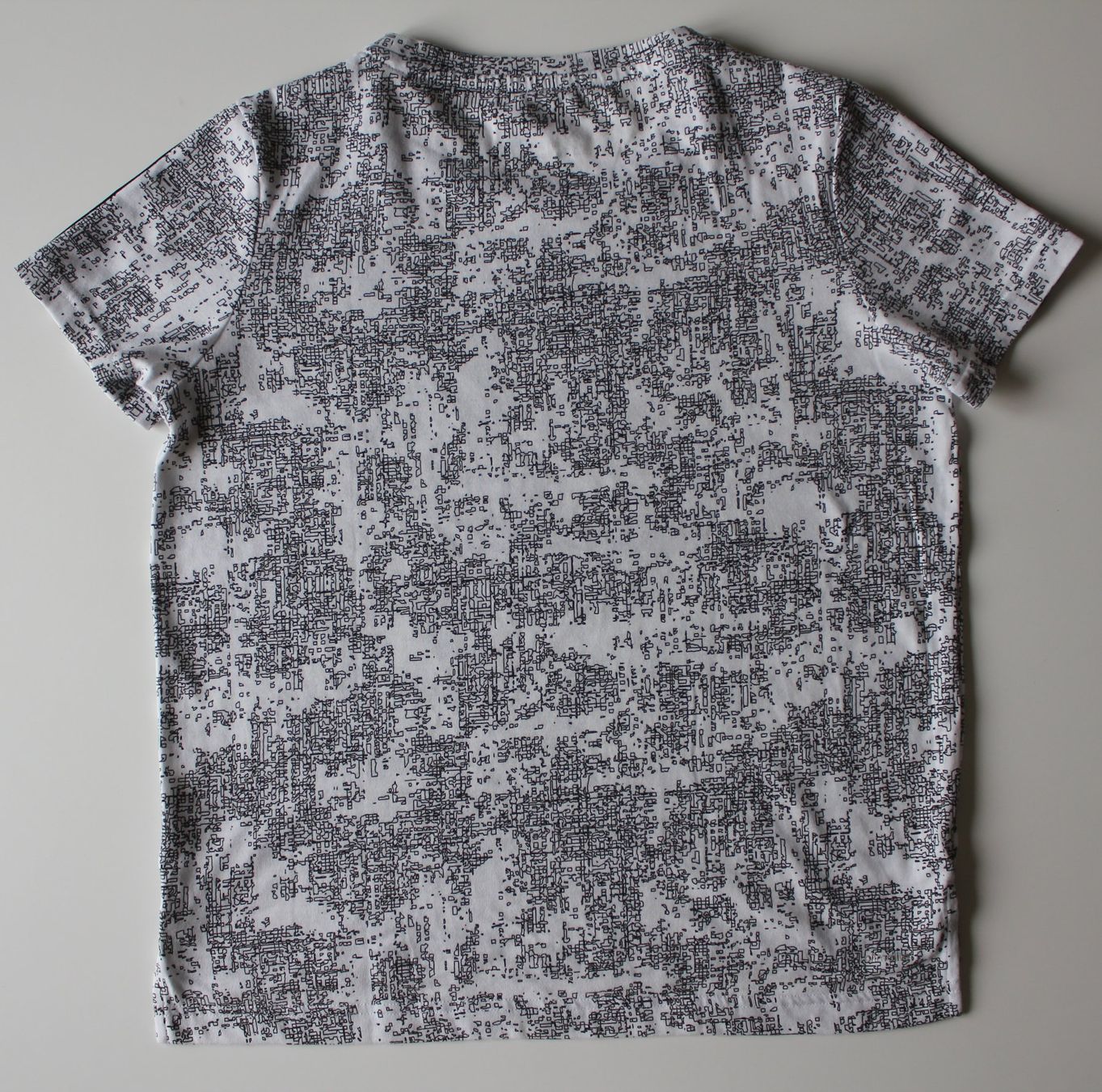 Adidas T-shirt: T-shirt Adidas t. XS – Usato da Peseux venduto da Gilloss 3