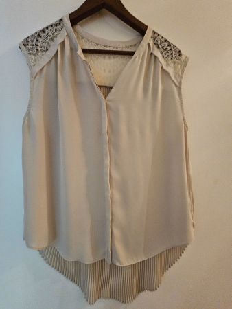 Besondere schöne Bluse
