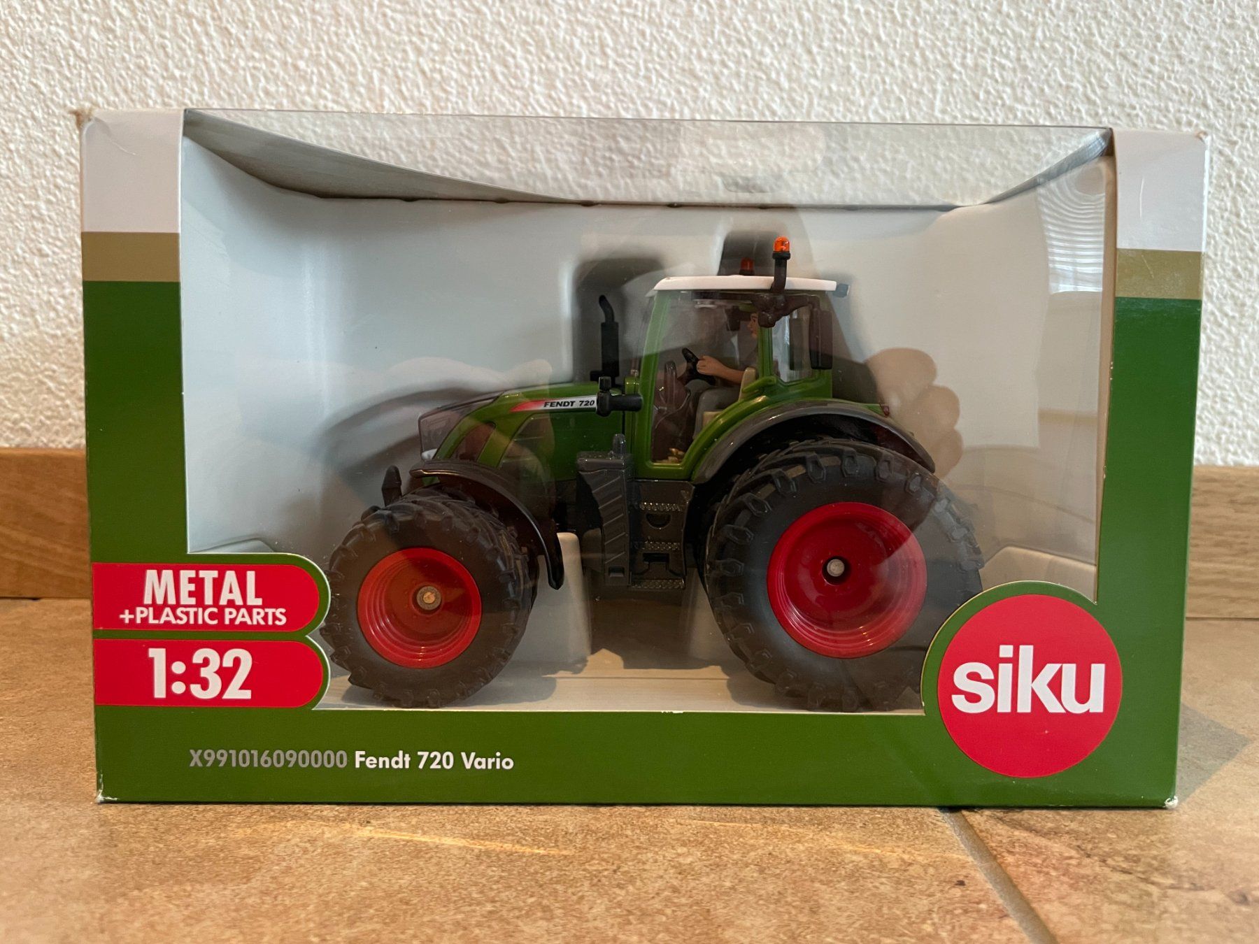 Fendt Trattori: SIKU Fendt 720 Vario – Nuovo e nell'imballaggio originale da Kreuzlingen venduto da Stefan1150 5