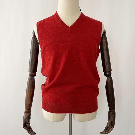 FERU Cashmere Vest new