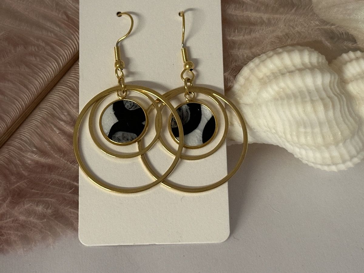 Orecchini pendenti & Orecchini a lobo: Ohrring – Nuovo e nell'imballaggio originale da Niederglatt ZH venduto da Silberschmuck-design