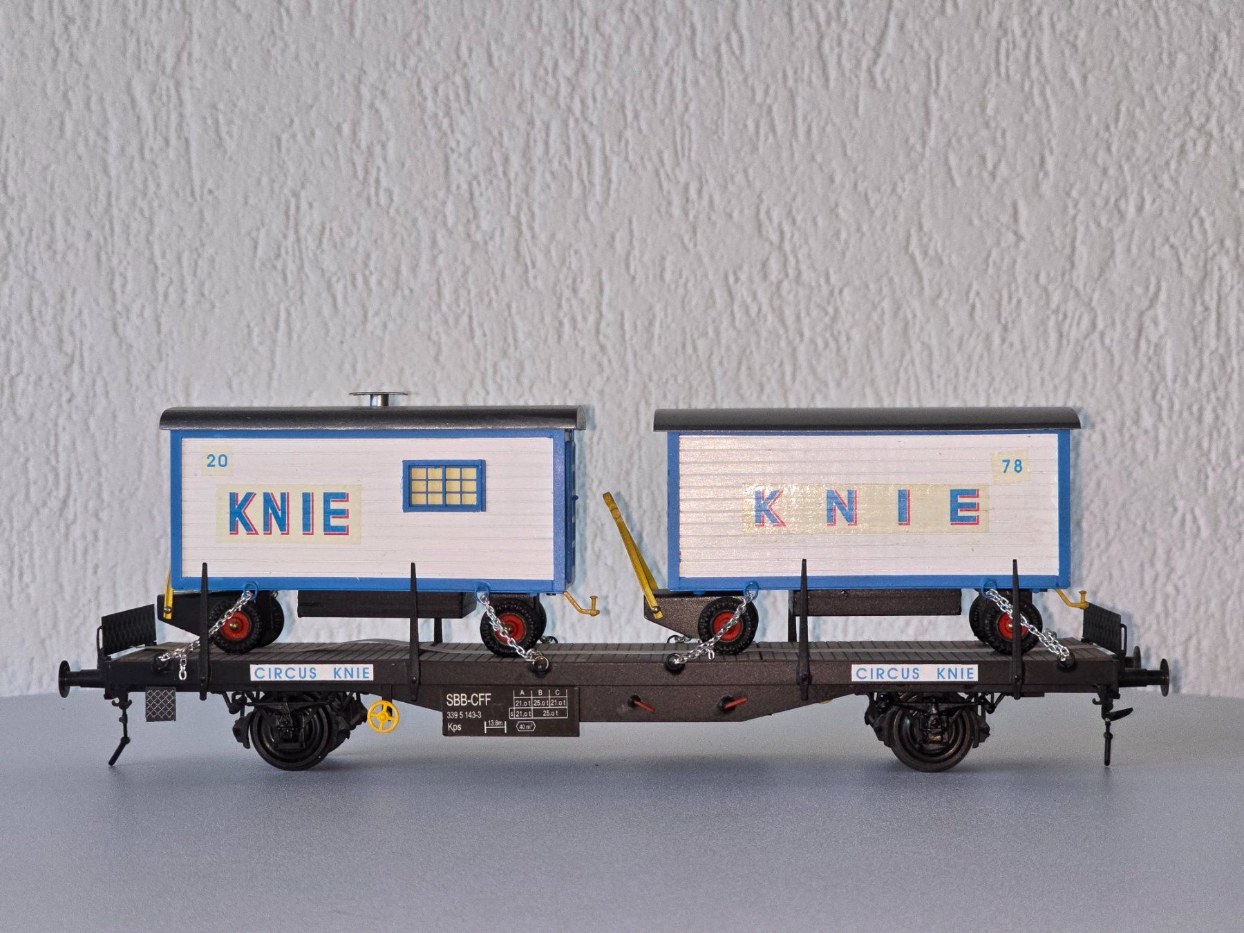 Modelleisenbahnen: Circus Knie, Hermann, Webtrain, Hag, Buco,  2 Leiter  = – Gebraucht aus Kloten von Nicola2 5