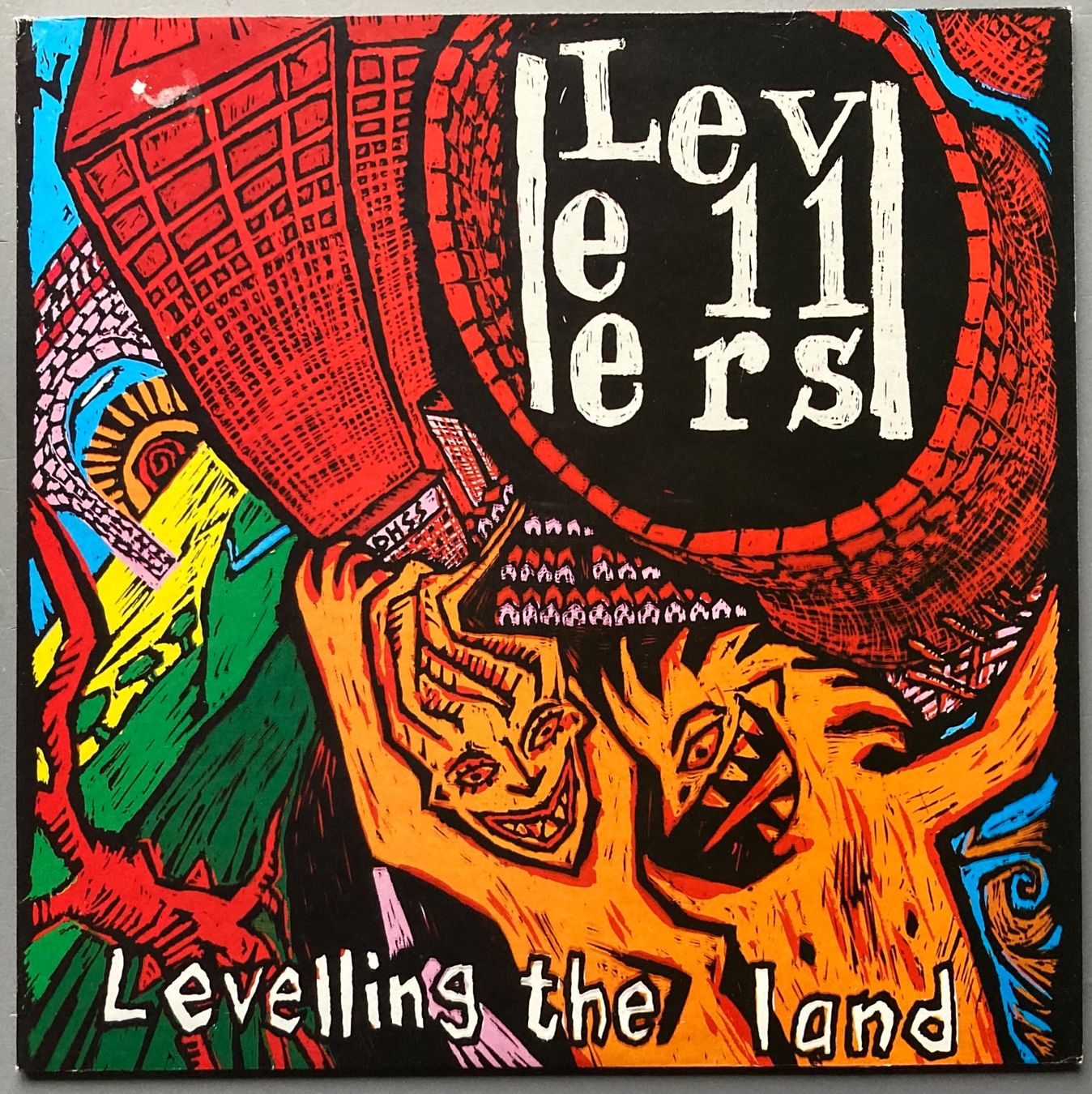 Vinyles: THE LEVELLERS - LEVELLING THE LAND – D'occasion à Poliez-Pittet par Newtown-Records