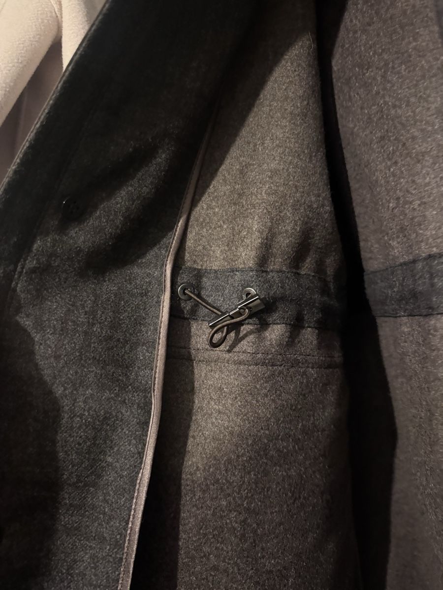 Brioni Cappotti: Brioni, Top Zustand, Gr. S/M – Nuovo (secondo la descrizione) da Zürich venduto da ali_q9wm 2