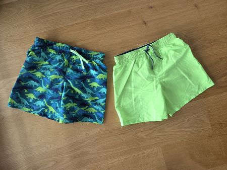 2er Pack Kinder Badehosen Gr 122/128 Dino & Neongruen